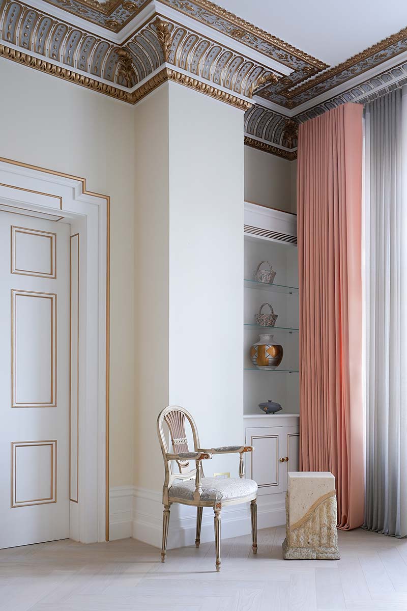 bespoke made-to-measure curtains