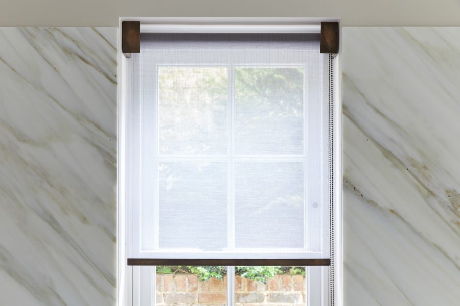 Architectural detail of V01 contemporary roller blind system