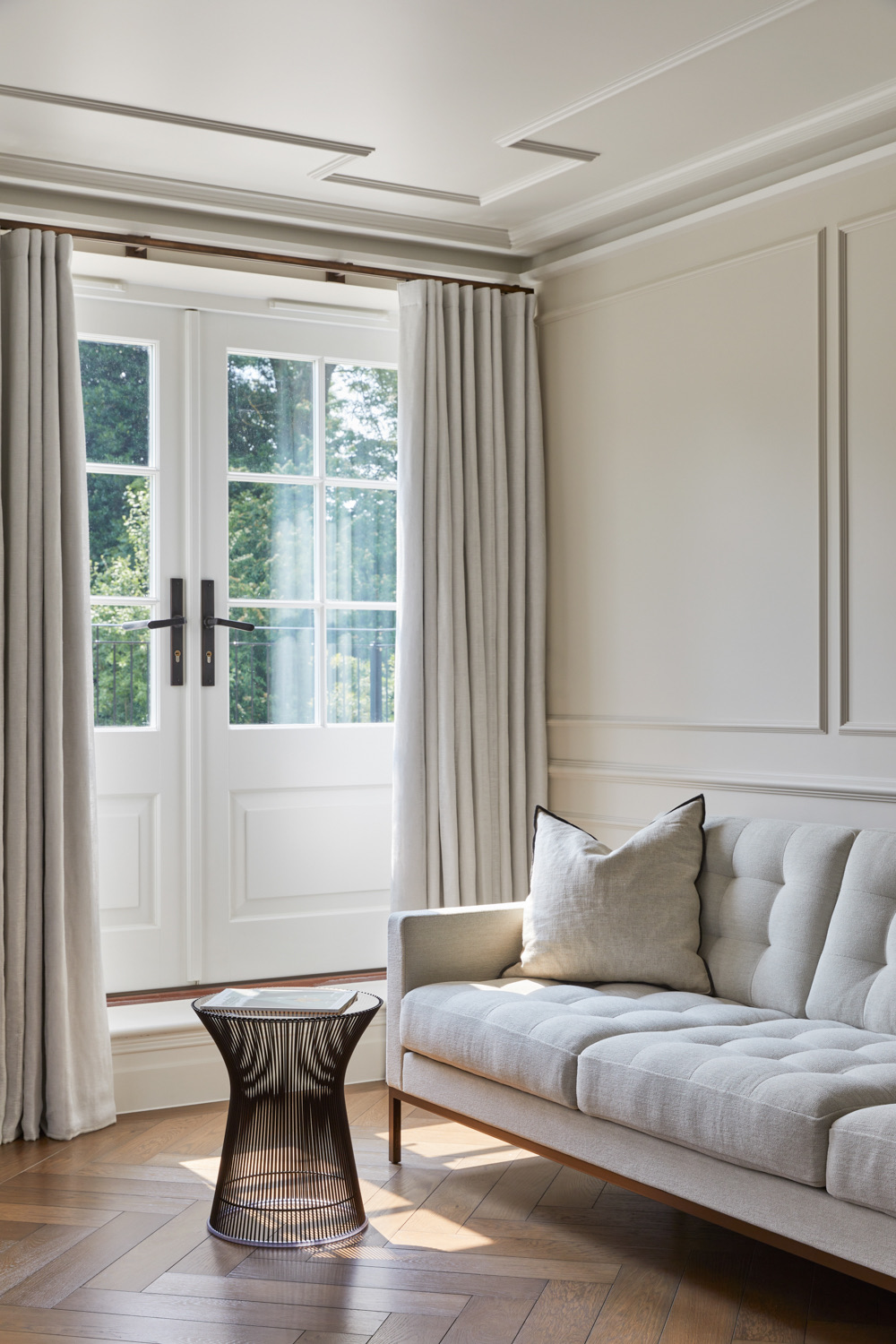 Project: Sevenoaks Interior design: NW3 Interiors Photography: Kasia Fiszer