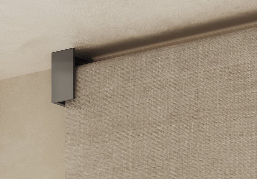 Minimal roller blind V01 with unique corner brackets